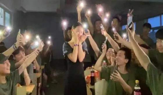 吃瓜学校跳舞事件视频,校园热舞视频引发热议